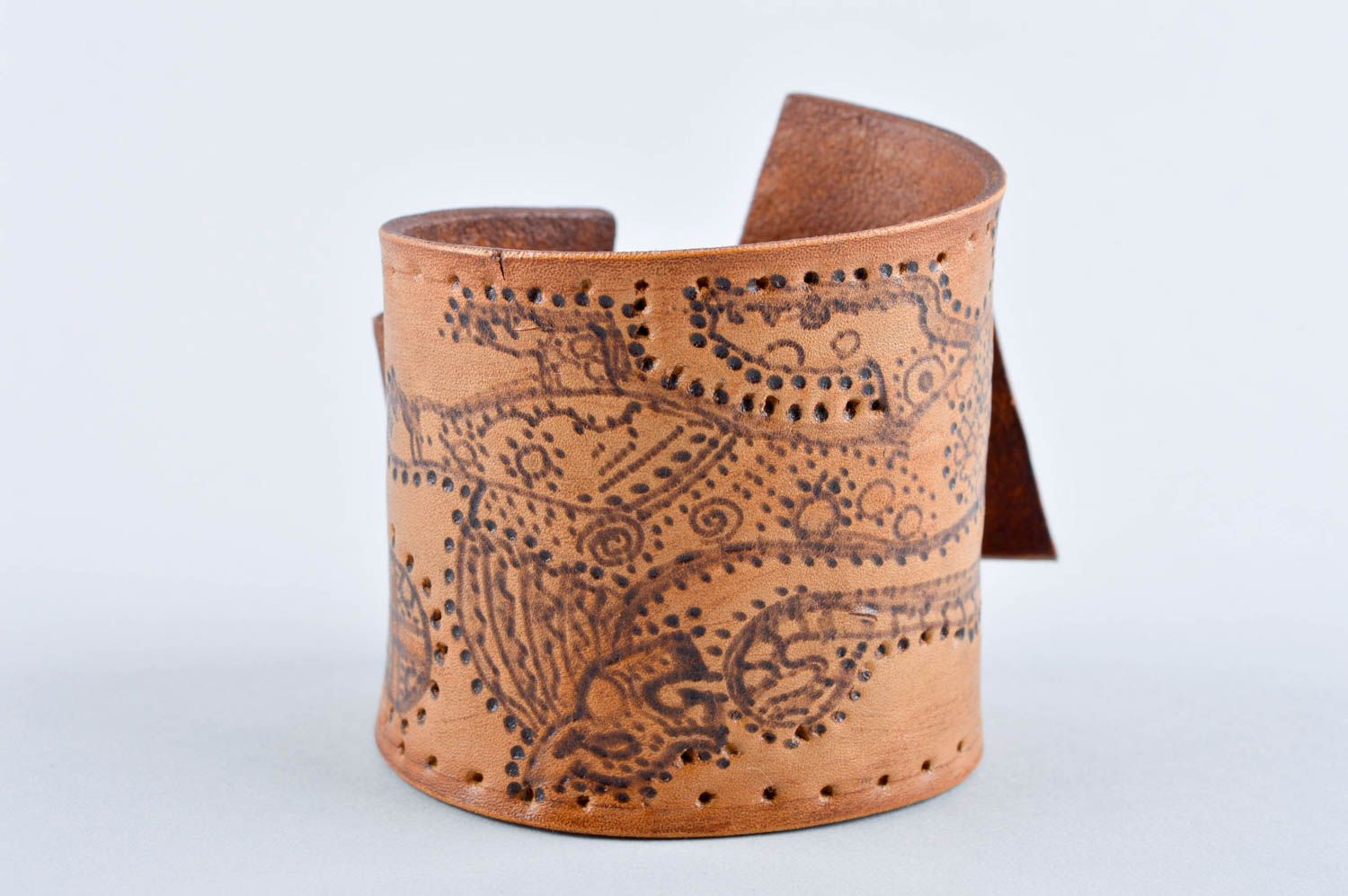 Handmade Accessoires für Frauen in Braun aus Leder Clutch Tasche Leder Armband foto 4