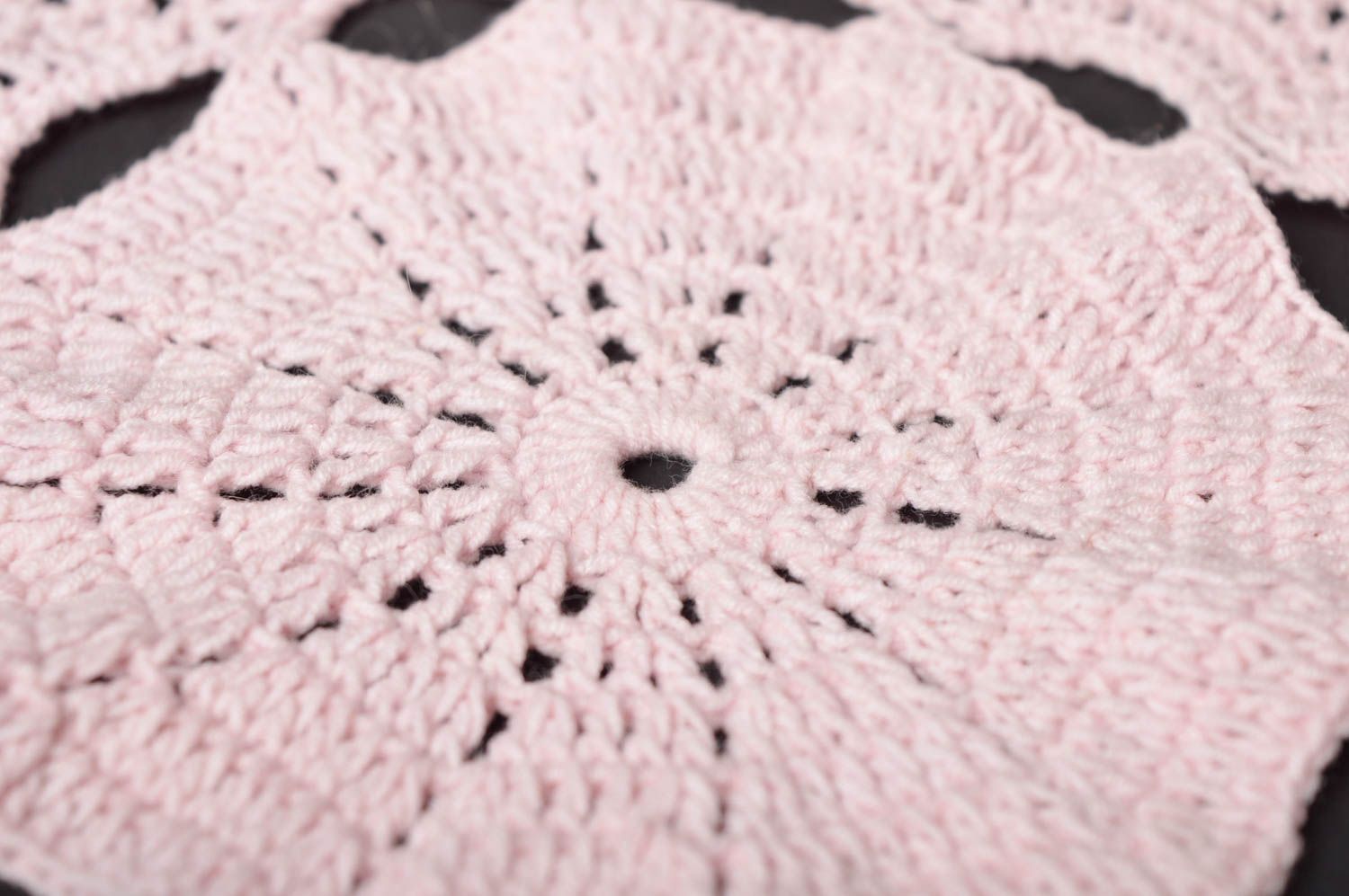 Napperon ovale fait main Déco cuisine rose clair tricoté Textile cuisine photo 3