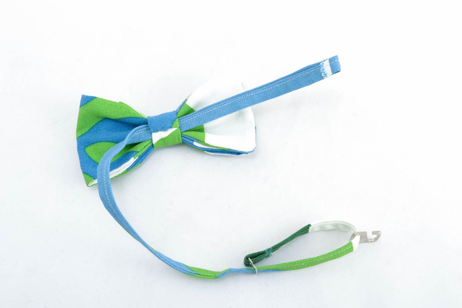Handmade stylish bow tie photo 1