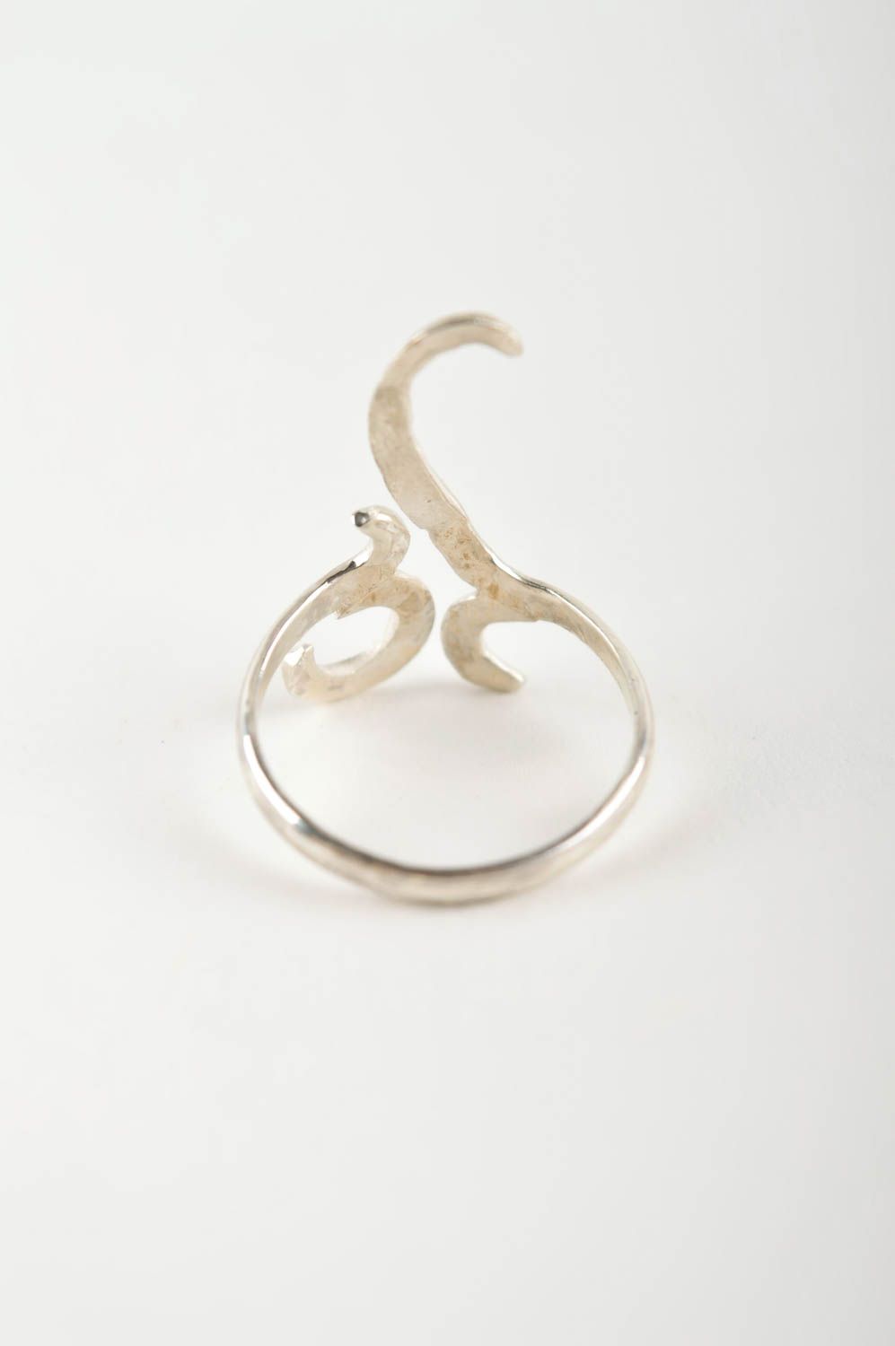 Кольцо из мельхиора кольцо ручной работы металлической украшение женское фото 5