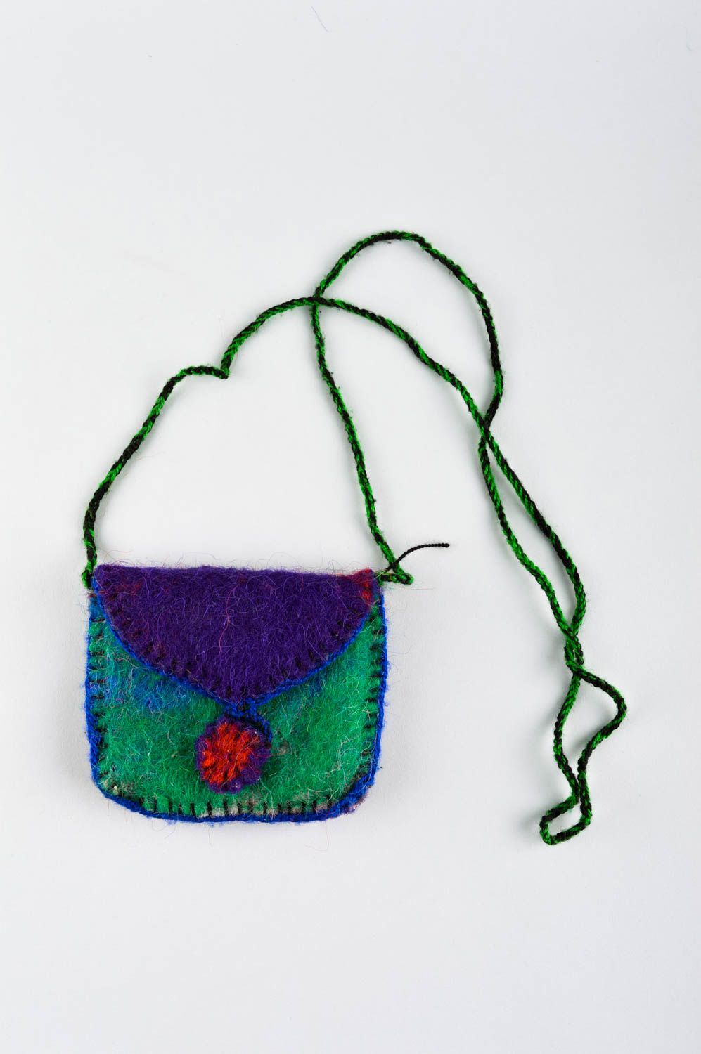Petit Sac en laine feutrée fait main à bandoulière Accessoire pour femme photo 2