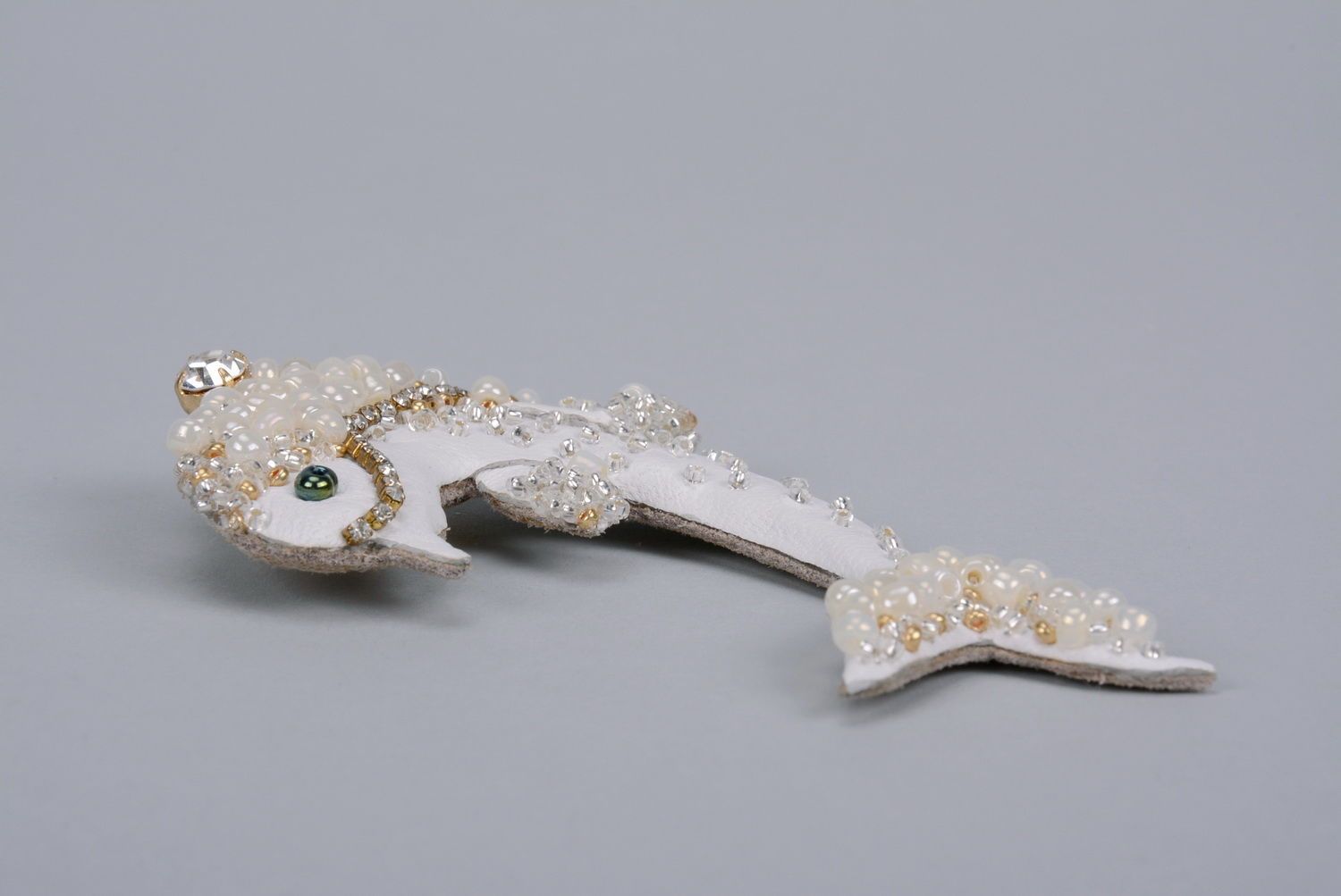 Brooch White Dolphin photo 3