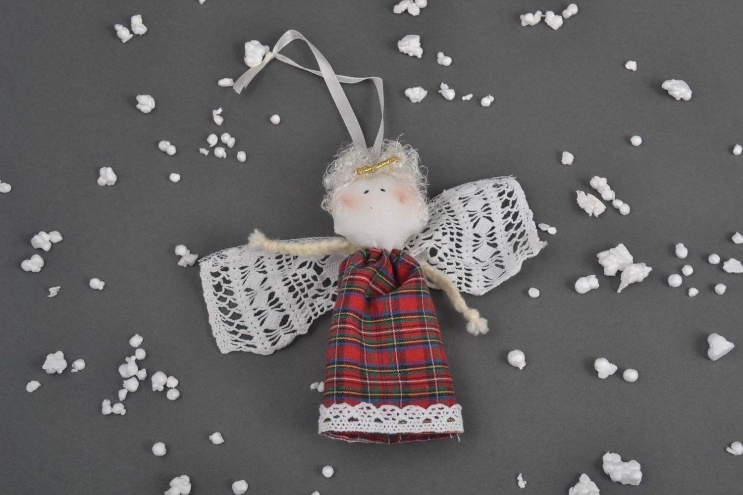 Кукла ручной работы декор для дома тряпичная кукла с петелькой Ангел в платье фото 1