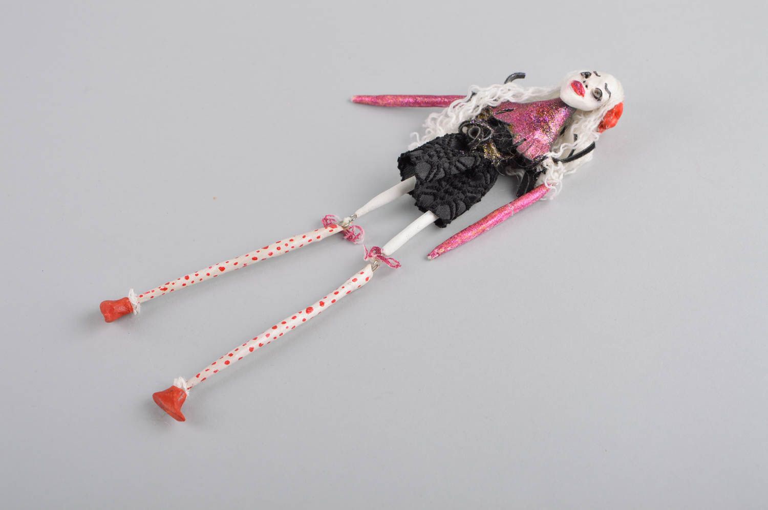 Авторская кукла игрушка ручной работы дизайнерская кукла монстрик из глины фото 3