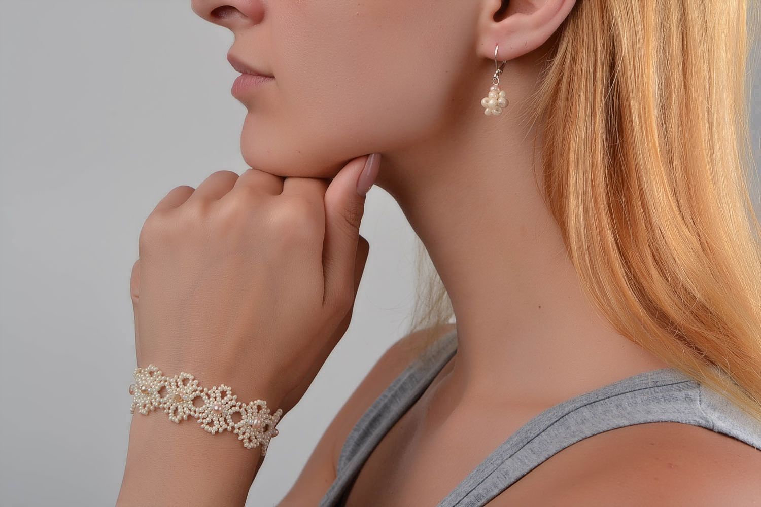 Stylish bijouterie set handmade bracelet and earrings jewelry designer present photo 2