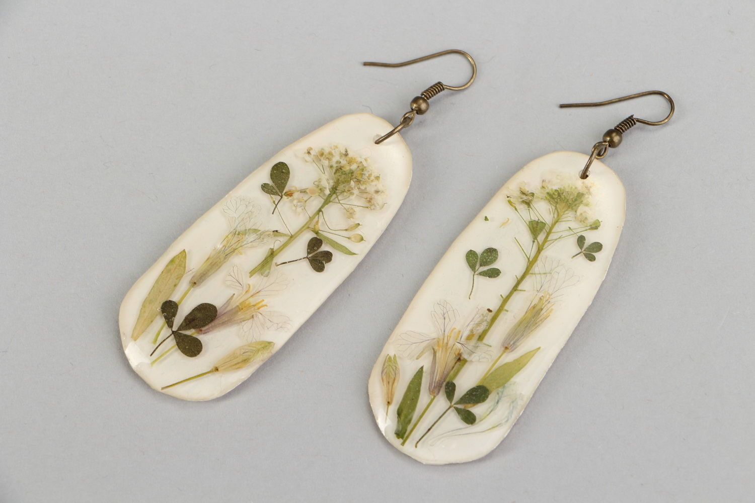 Earrings with epoxy Floral photo 1