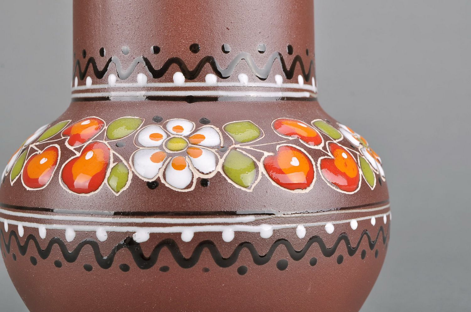 60 oz ceramic milk pitcher jug in brown color with ethnic decoration painting 1,2 lb photo 3