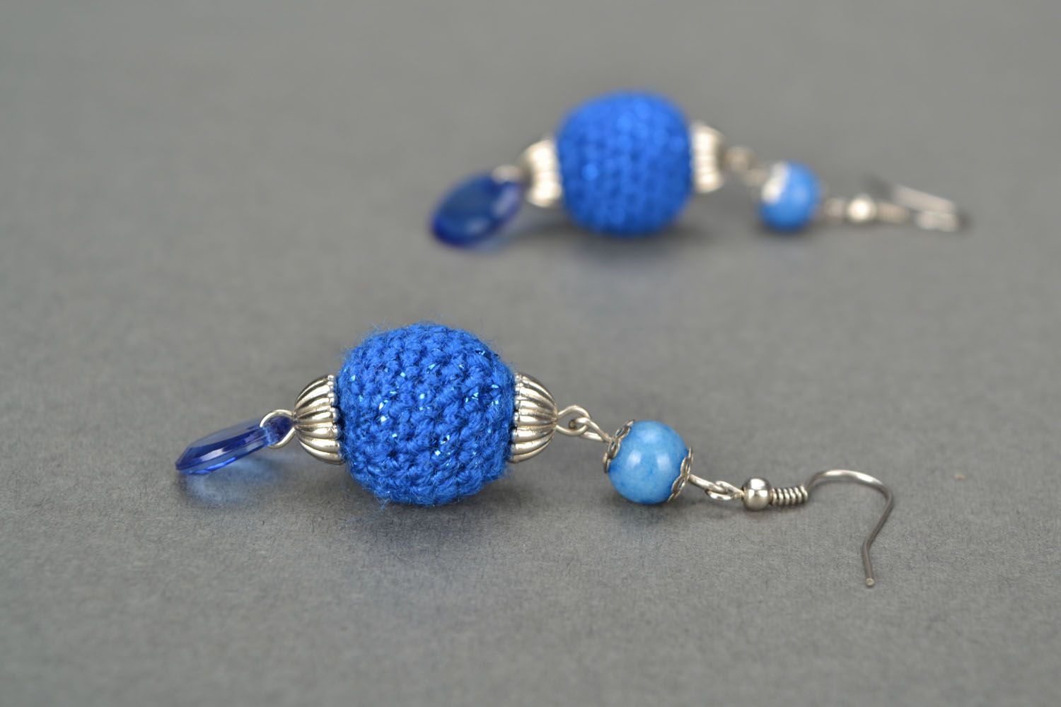 Blue earrings with pendants photo 1
