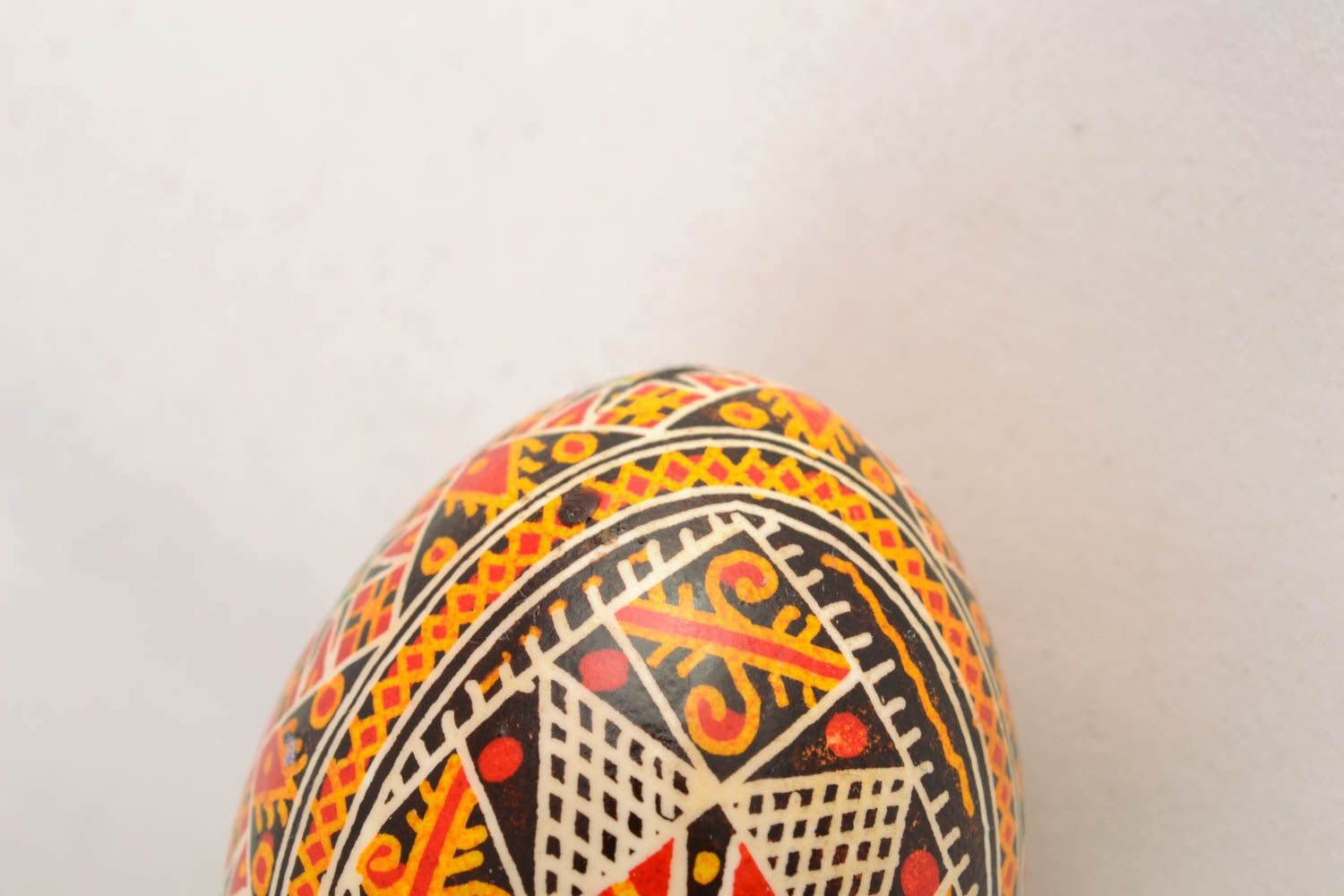 Painted Easter egg for present photo 3