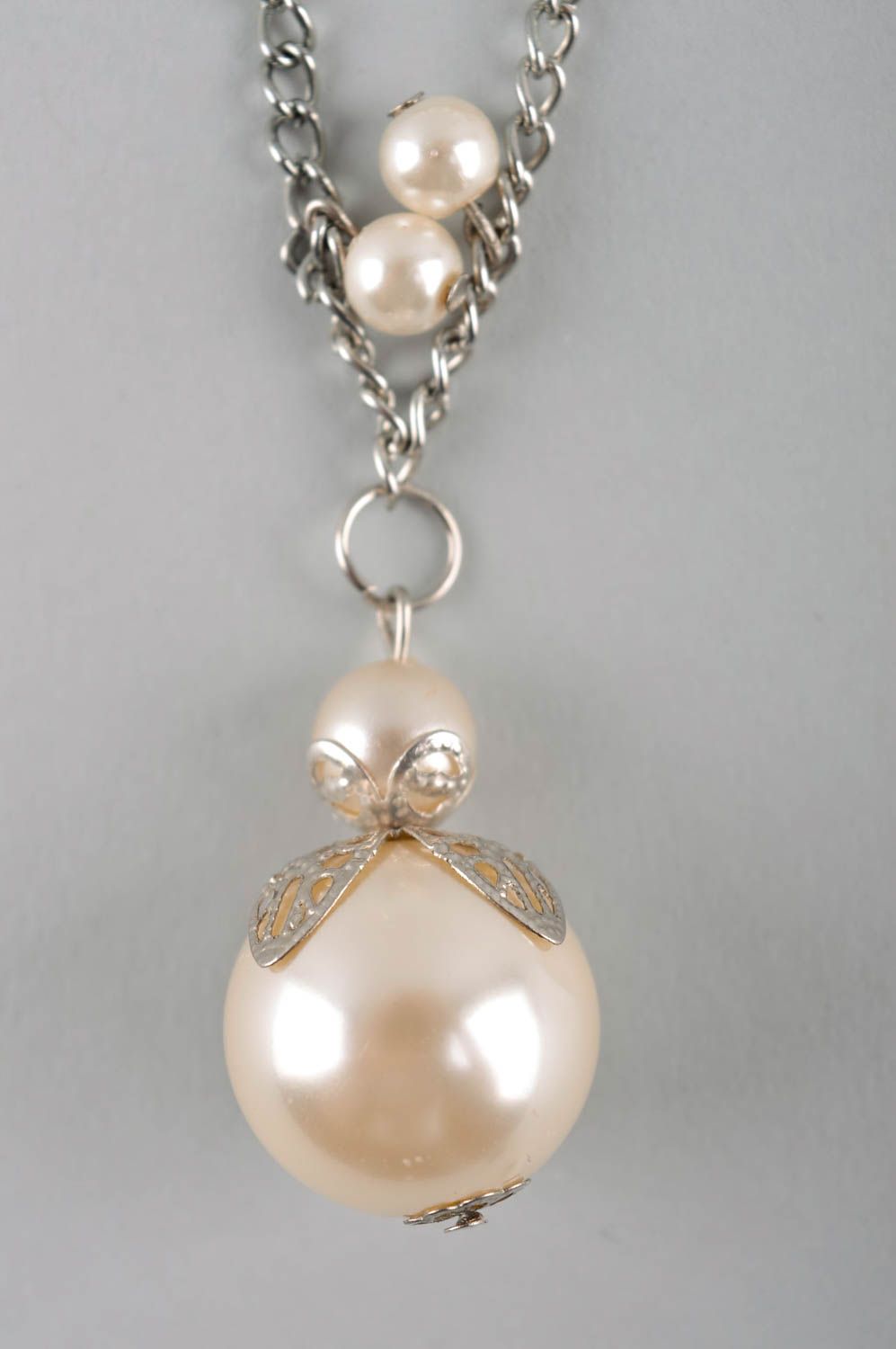 Pendentif perle plastique Bijou fait main élégant original Cadeau femme photo 3