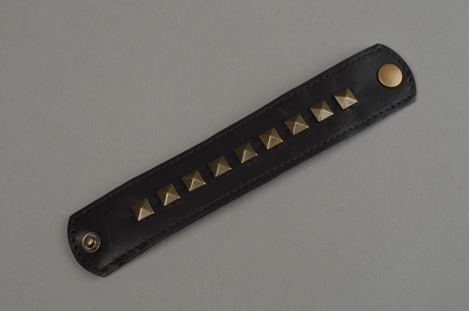 Pulsera de cuero negra hecha a mano accesorio para mujeres regalo original foto 8