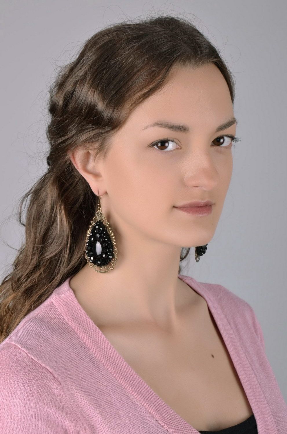 Earrings with crystals and onyx photo 1