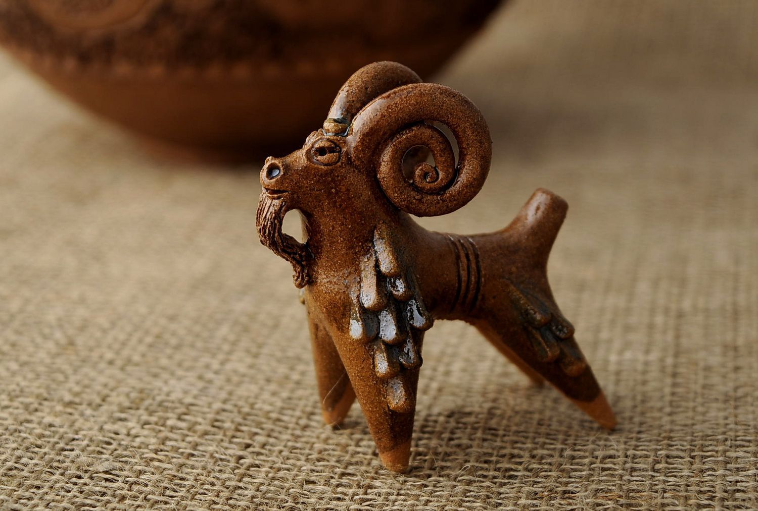 Ceramic ram penny whistle, handmade moulding photo 2