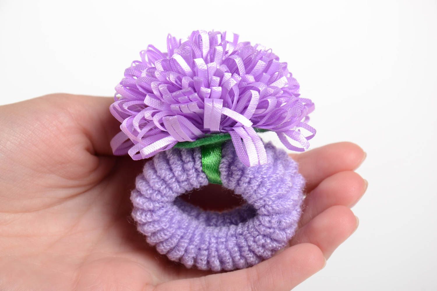 Handmade Schmuck Blumen Haargummi Mädchen Haarschmuck aus Stoff in Violett foto 2