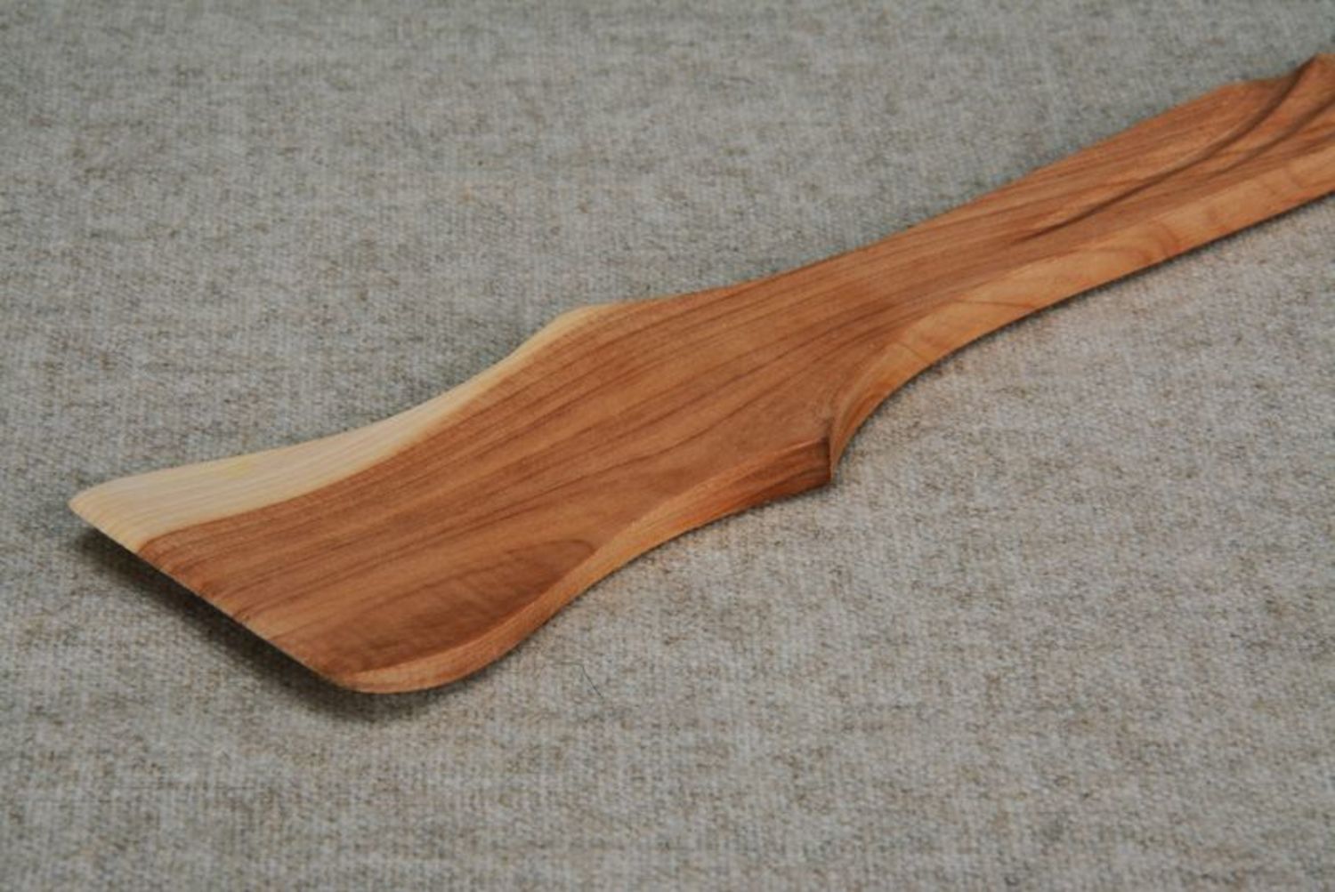 Espátula de madera hecha a mano instrumento de cocina regalo original ecológico foto 3