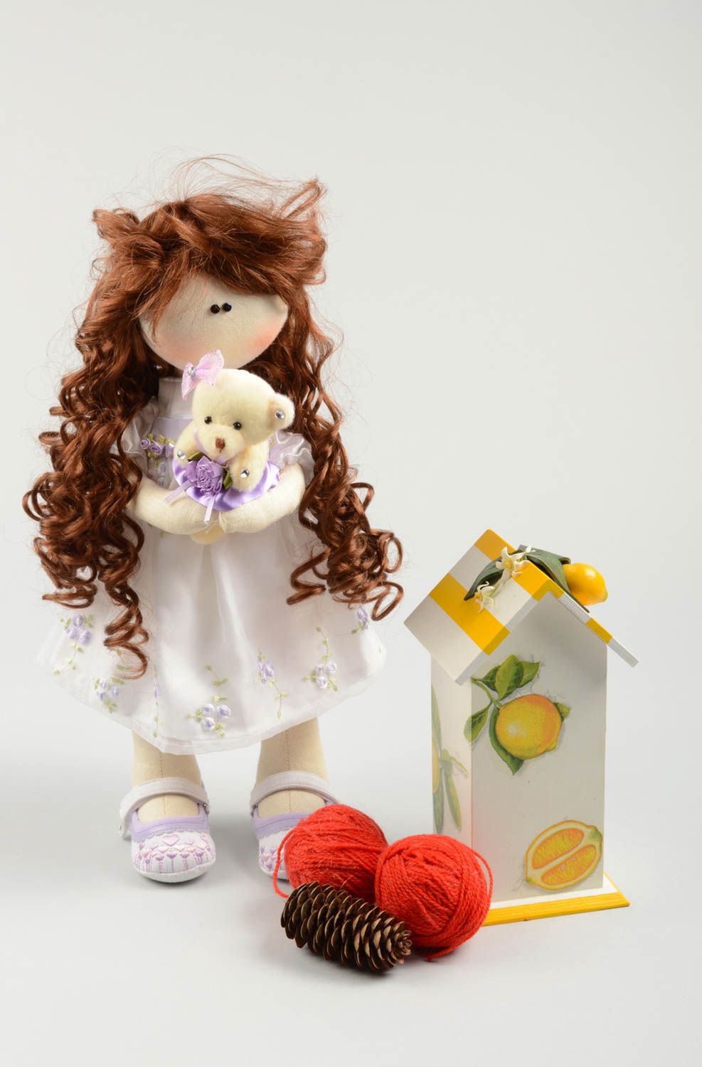 Кукла ручной работы кукла из ткани мягкая кукла из льна в белом платье фото 5