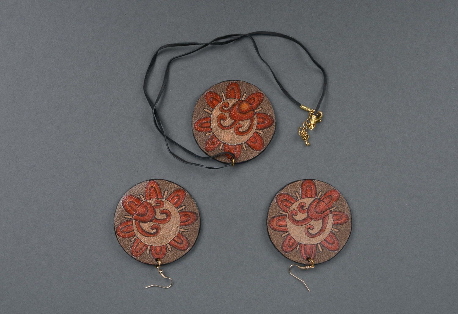 Set of adornments Red flower photo 3