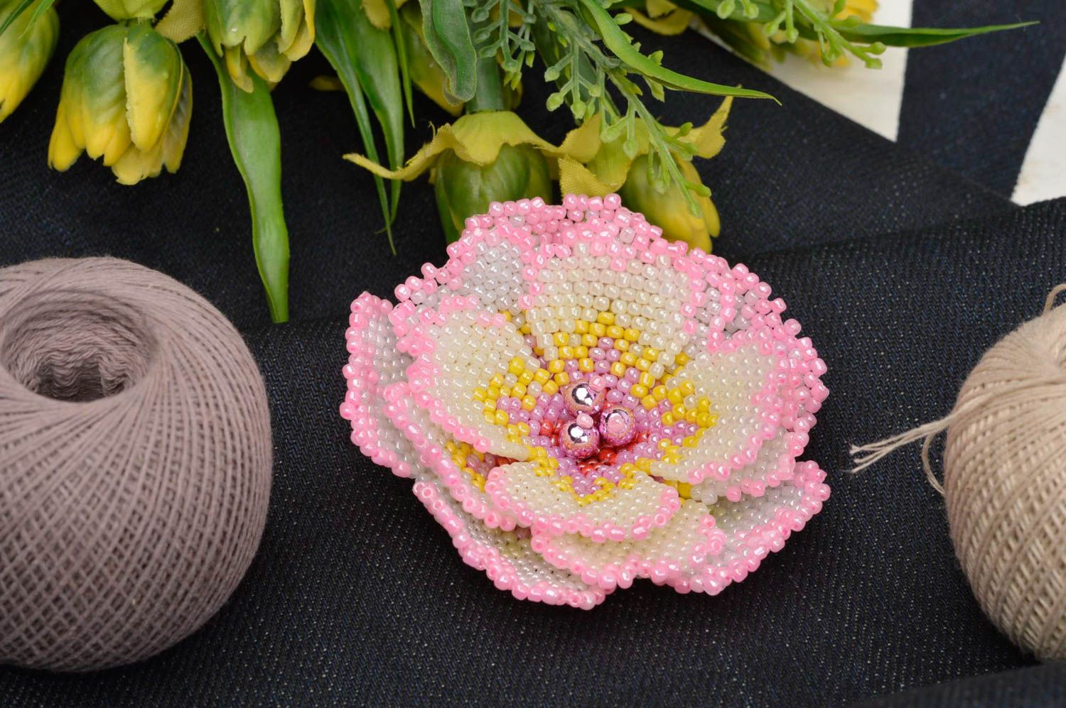 Flower brooch handmade seed bead brooch fashion bijouterie designer brooches photo 1