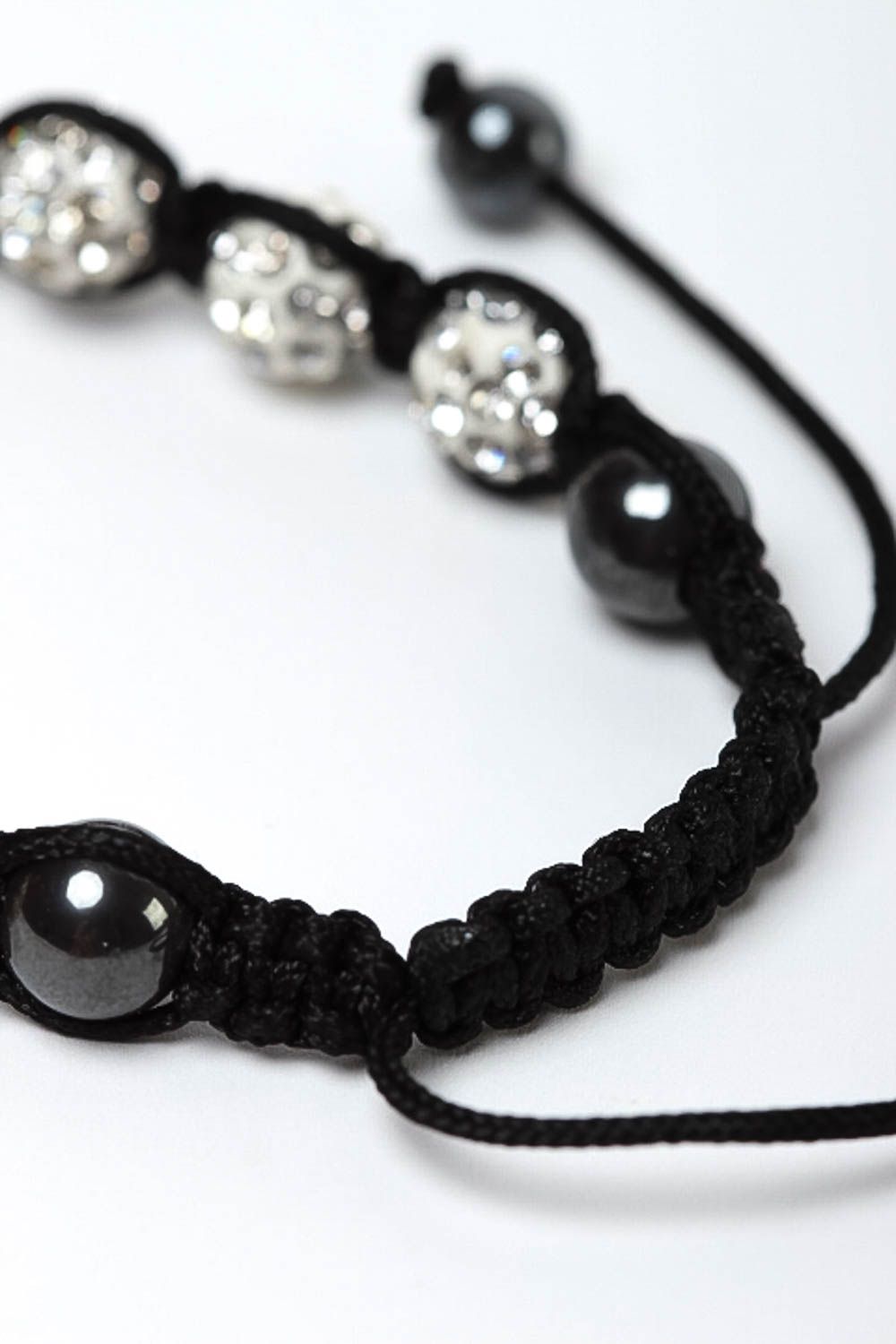 Bracelet mode Bijou fait main en noir et blanc Accessoire femme cadeau photo 4