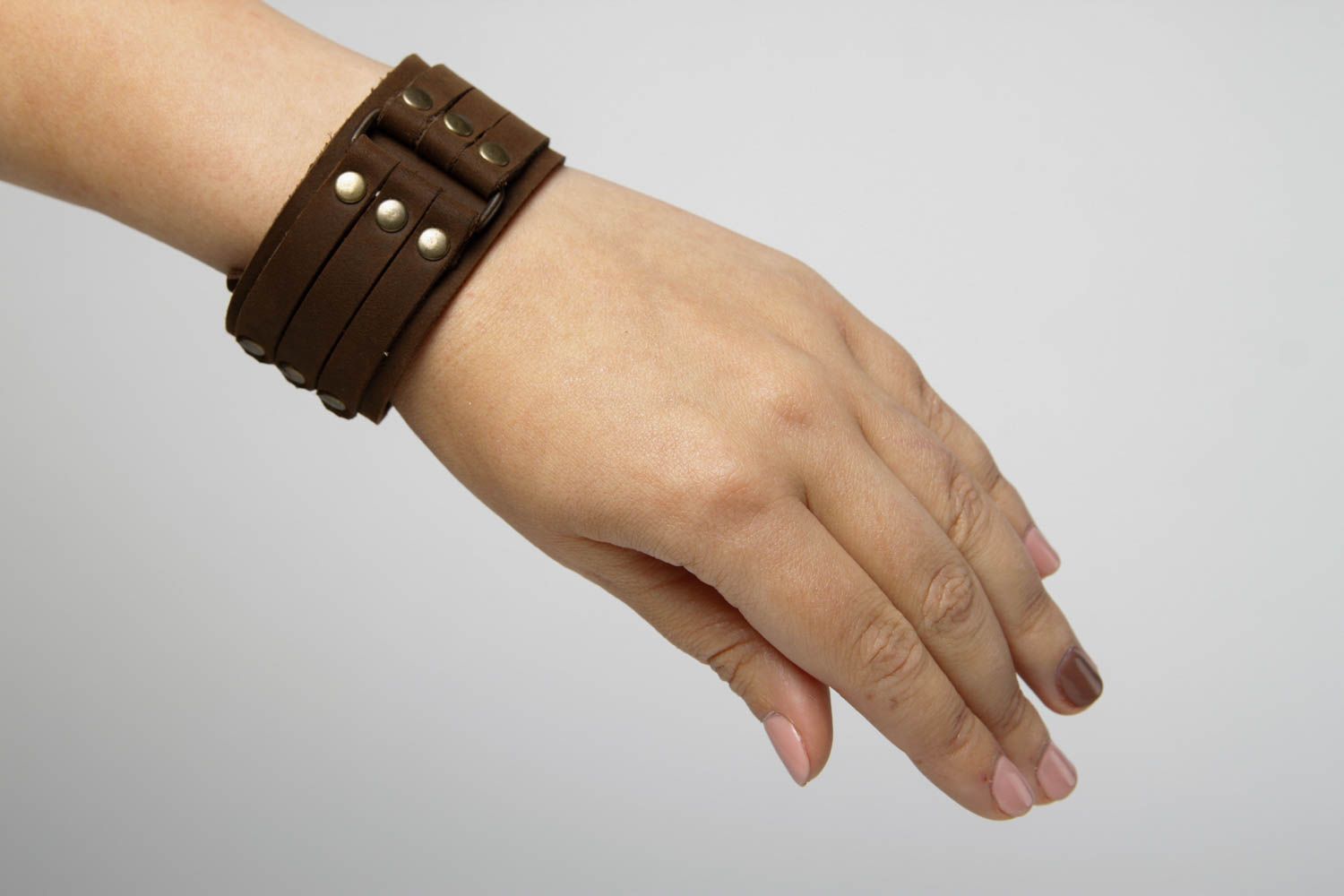 Handgemachter Schmuck Designer Accessoire Schmuck Armband breites Lederarmband foto 2