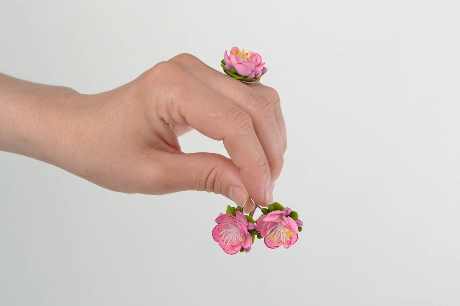 Handmade Blumen Schmuck Set aus Porzellan Ohrringe und Ring Kirschblüte für Dame foto 1