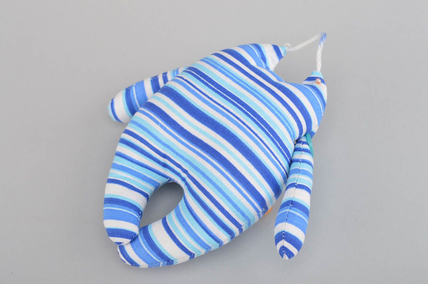 Тканевая игрушка котик полосатый синий яркий ручной работы детская красивая фото 3