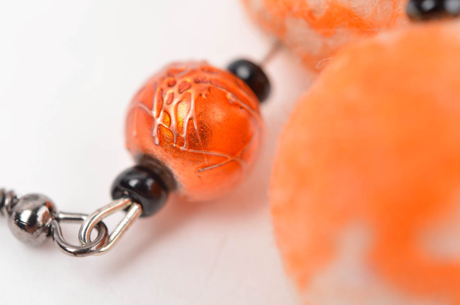 Boucles d'oreilles pendantes Bijou fait main en laine Cadeau femme orange photo 5