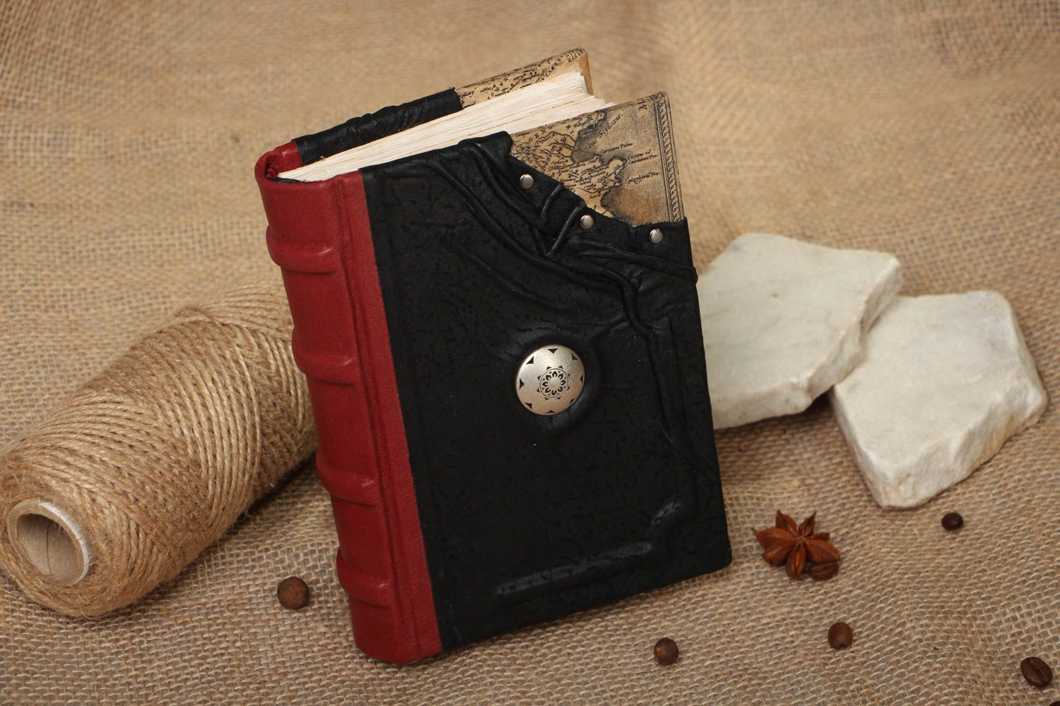 Handmade notebook in leather cover photo 5