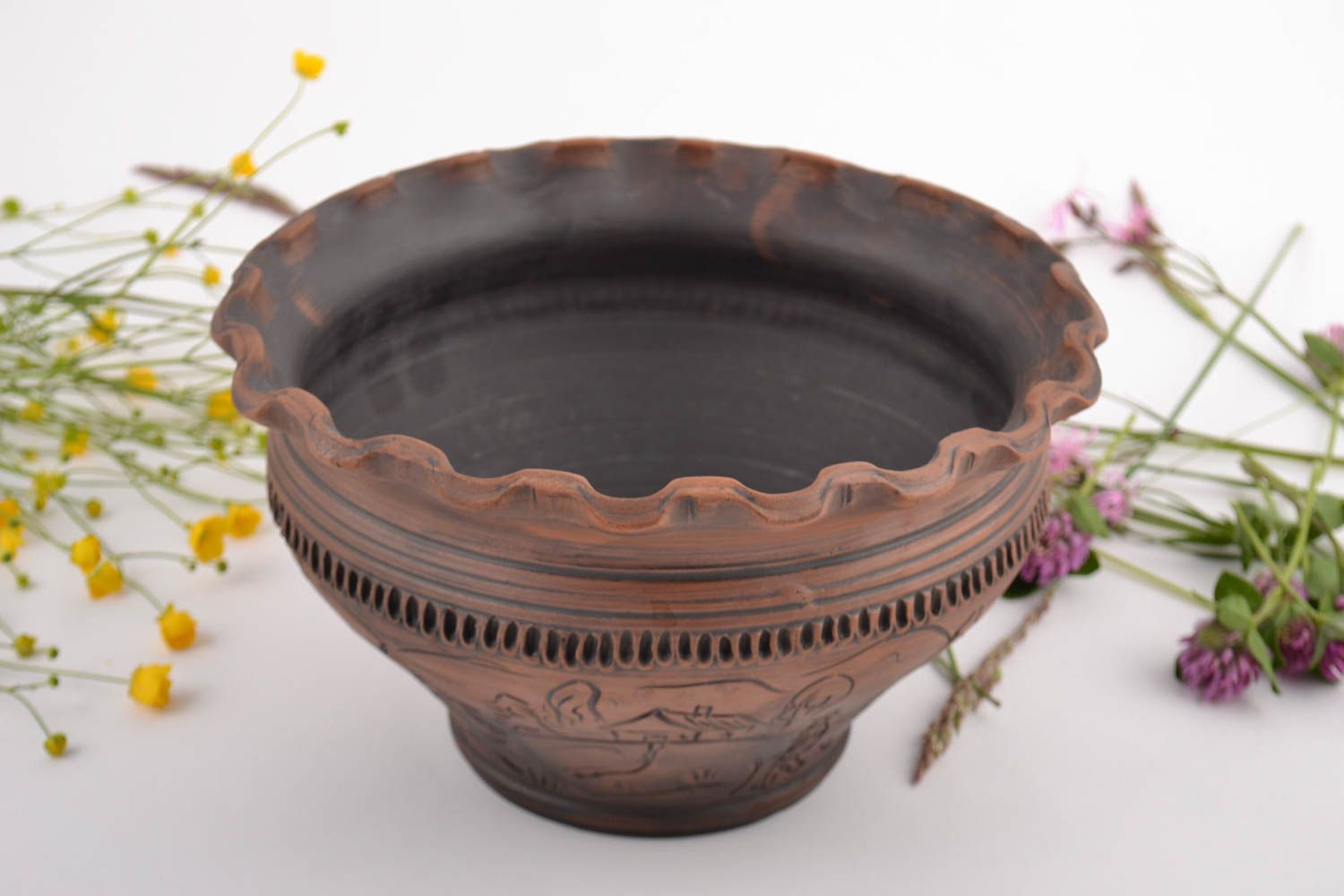Handmade dark brown large ceramic bowl with ornaments kilned with milk 2 l photo 1