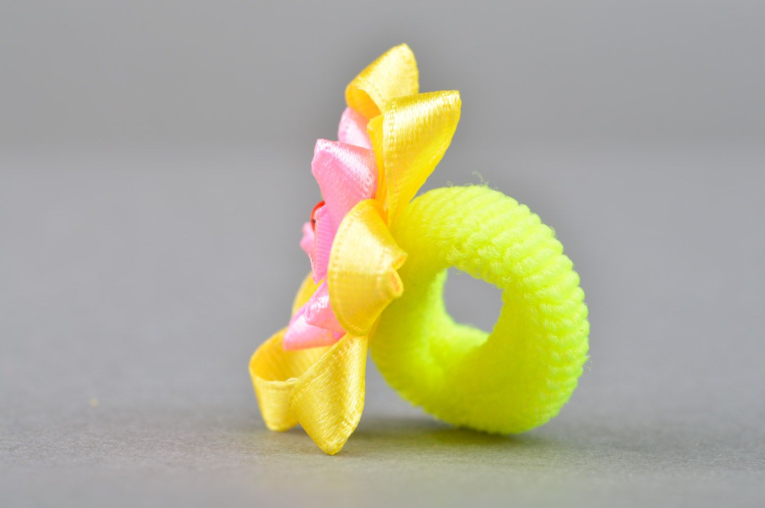 Handmade hair tie with flower in yellow and pink colors for little girls photo 5