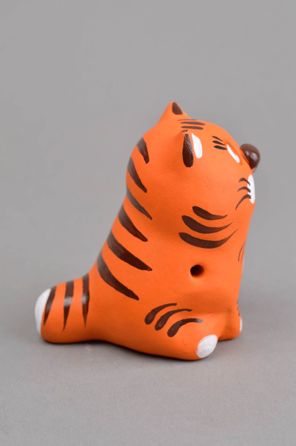 Sifflet jouet fait main Instrument de musique Figurine chat roux en argile photo 2