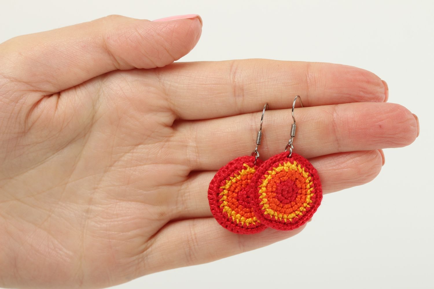 Handmade gehäkelte Ohrringe orange rot Designer Schmuck Accessoire für Frauen  foto 5