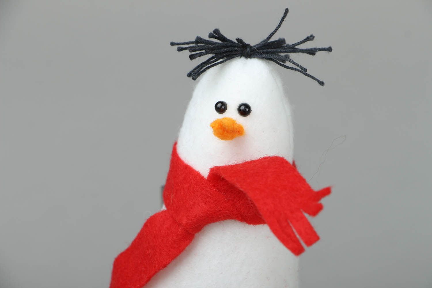 Figura decorativa de muñeco de nieve hecho a mano foto 2