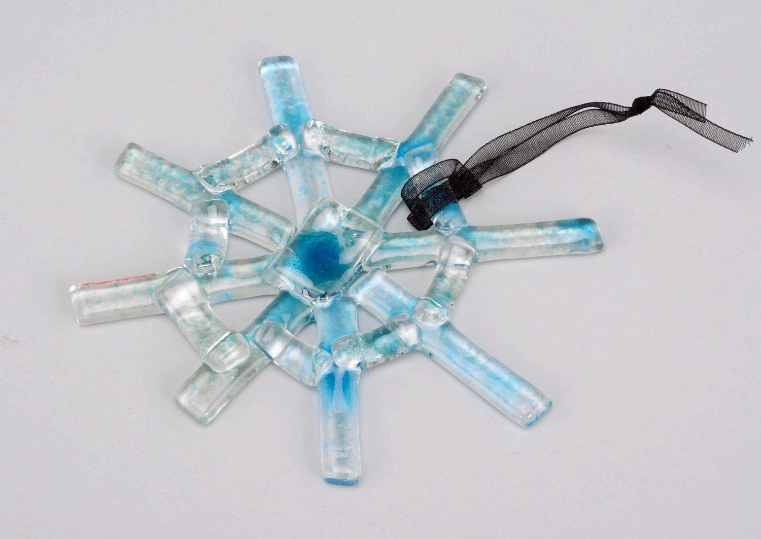 Weihnachtsspielzeug aus Glas Lasurblaue Schneeflocke  foto 1