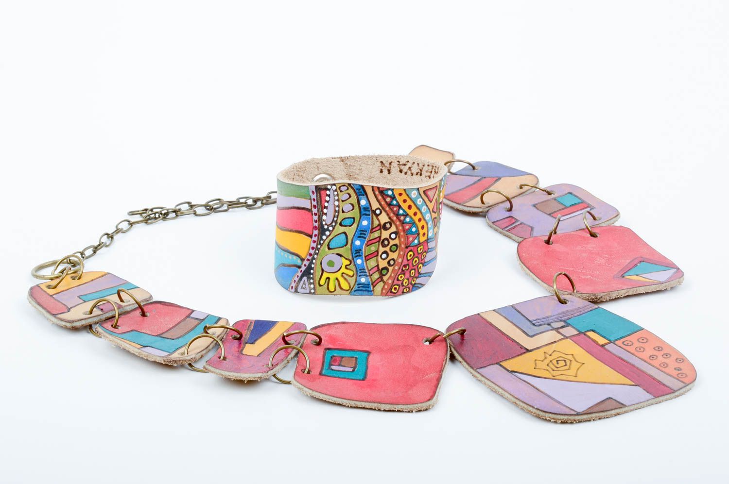 Accessoires für Frauen handgefertigt Schmuck Armband stilvoll Leder Collier foto 3