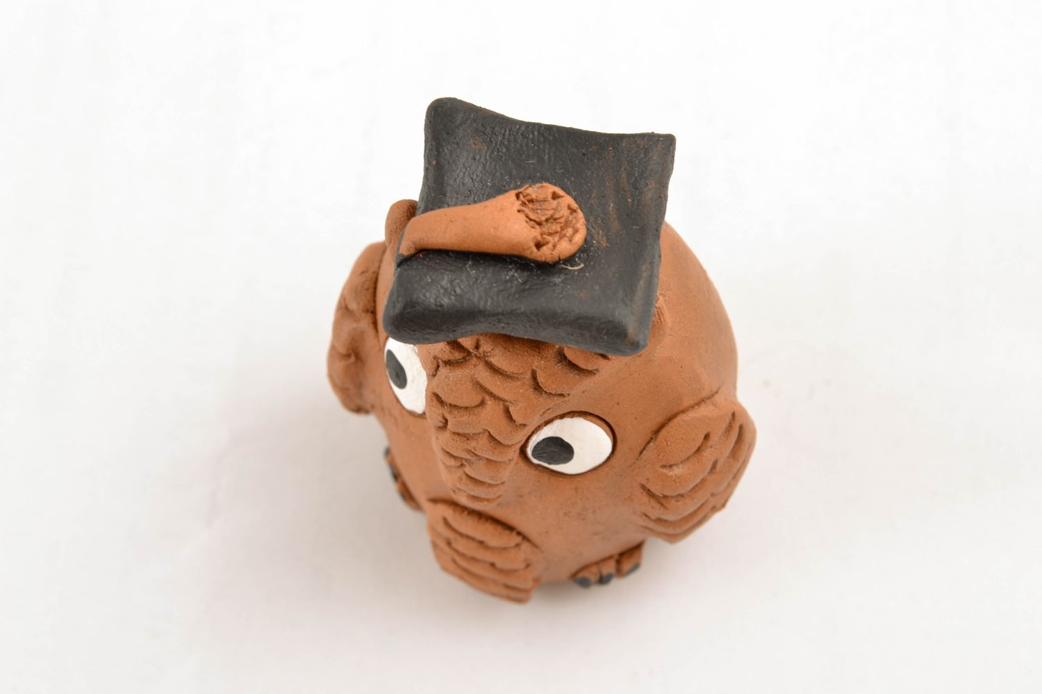 Figurine hibou sage en argile faite main photo 3