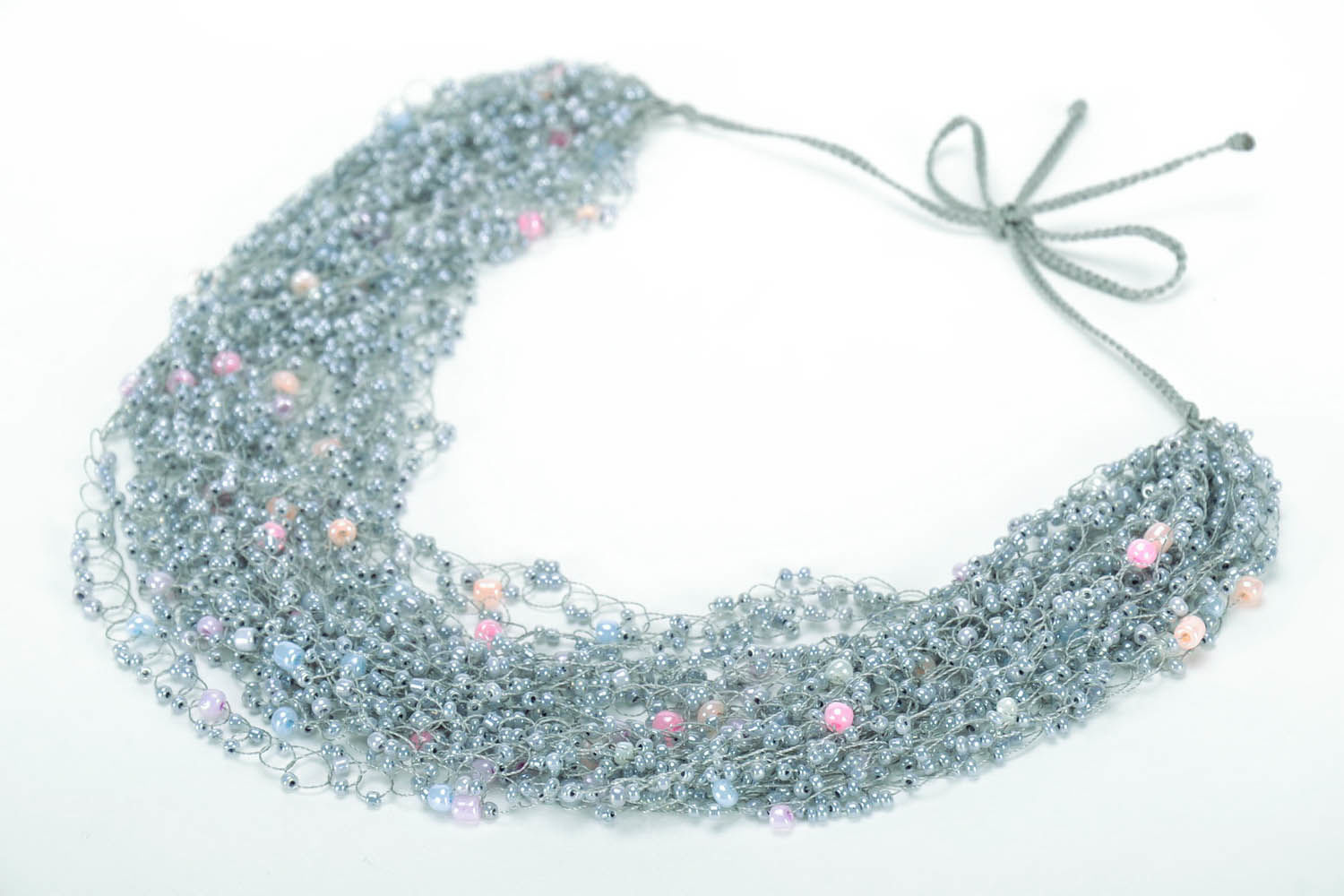 Gray bead necklace photo 3