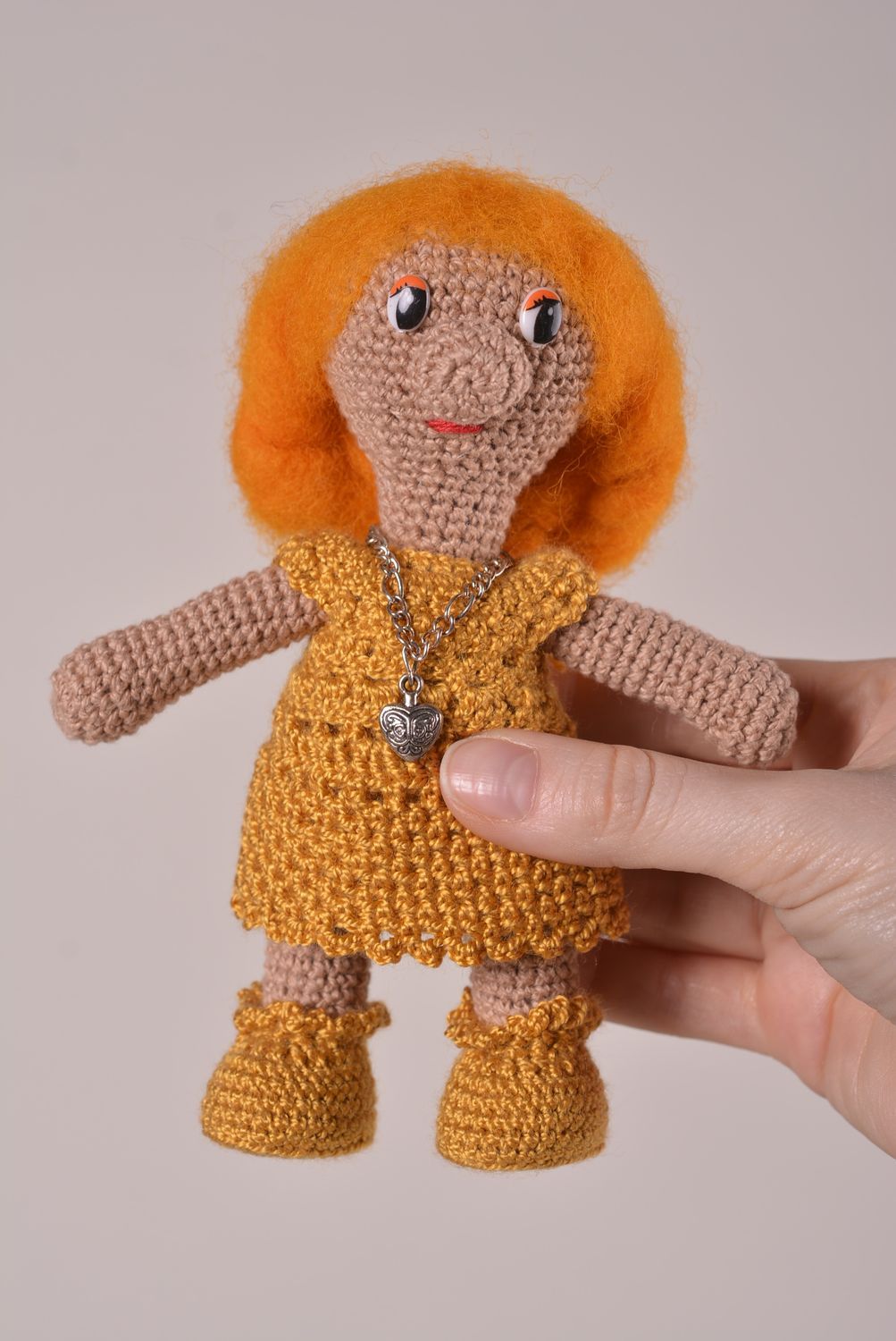Кукла ручной работы рыжая девочка кукла крючком мягкая игрушка забавная фото 3