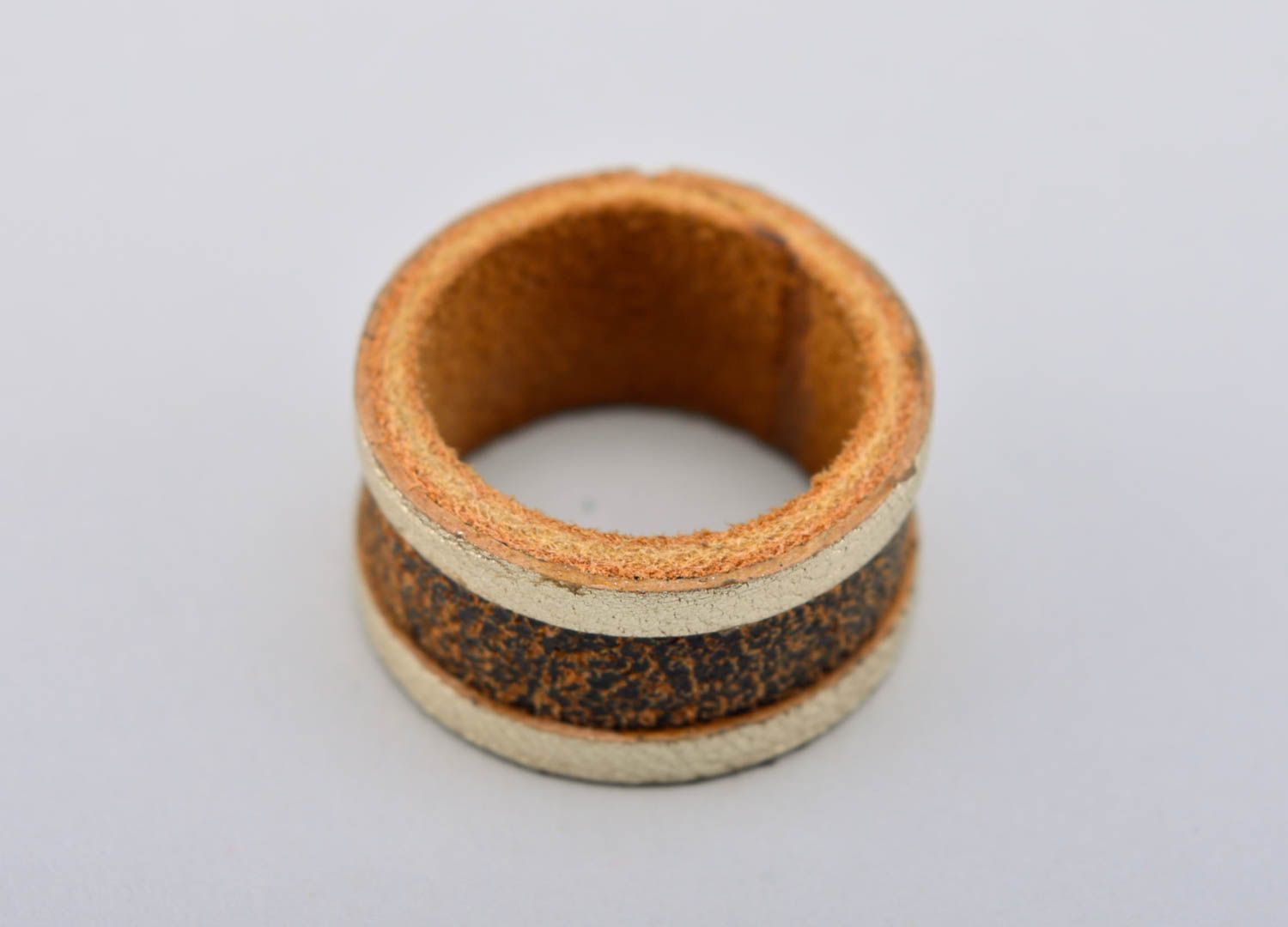 Ring Leder handmade Schmuck Ring in Braun Leder Schmuck schön Mode Accessoire foto 2