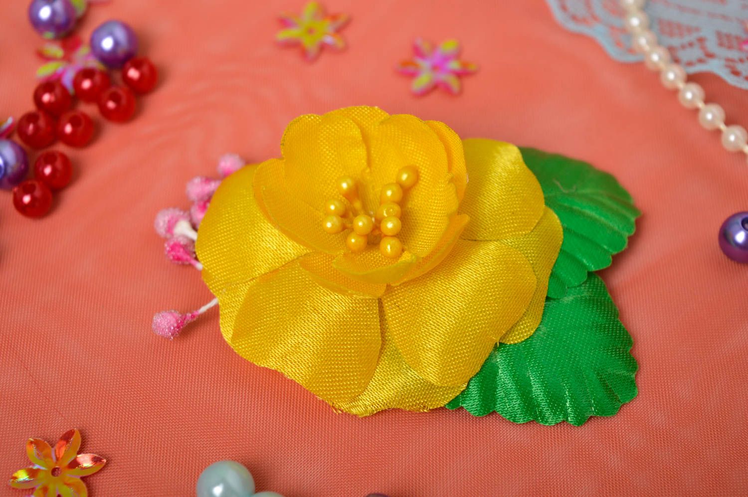 Pinza de pelo artesanal con flor amarilla accesorio para niña regalo original  foto 1