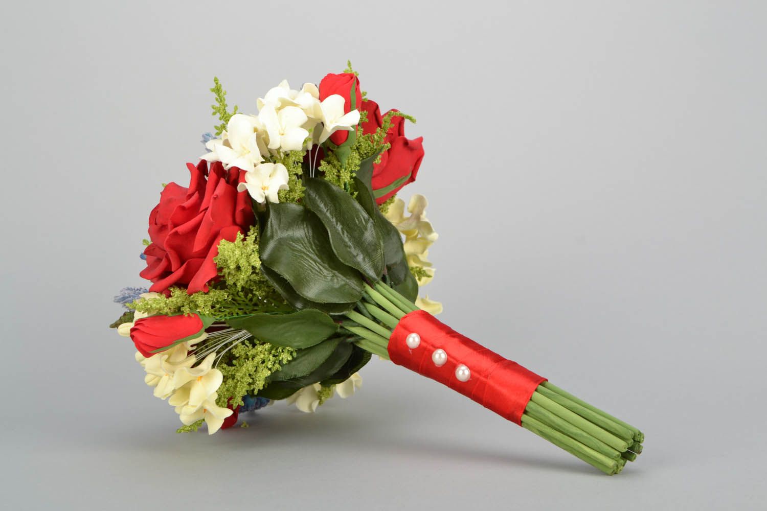 Bouquet en fleurs artificielles fait main photo 3