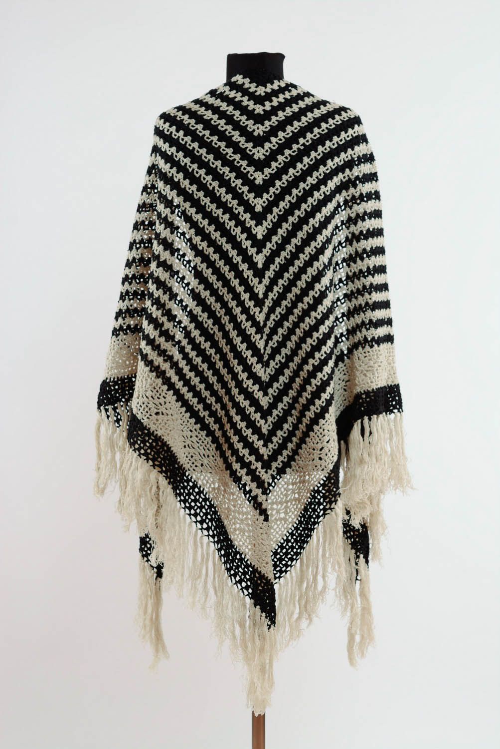 Cashmere handmade shawl photo 4