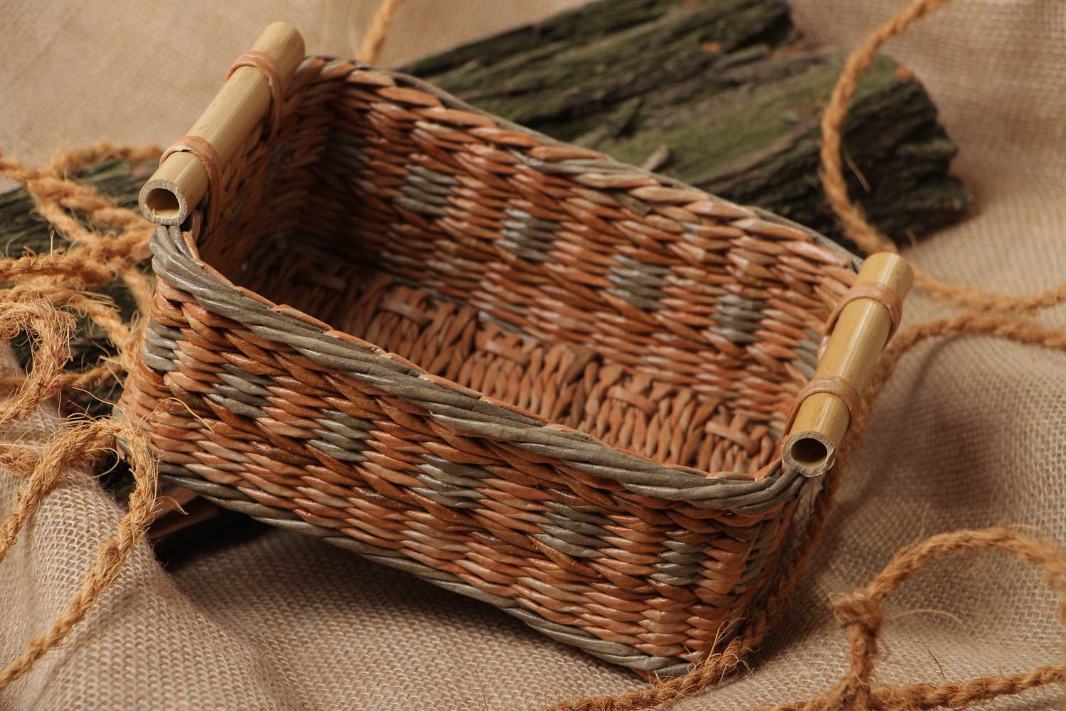 Handmade twist woven tray with two handles in the shape of basket photo 1
