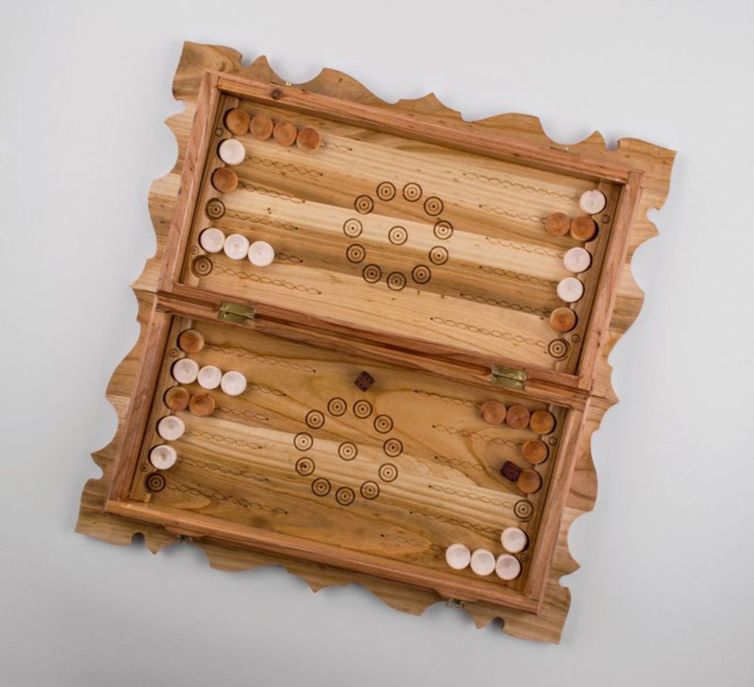 Set di giochi da tavolo fatto a mano “Scacchi, Dama, Backgammon” Set di legno foto 5
