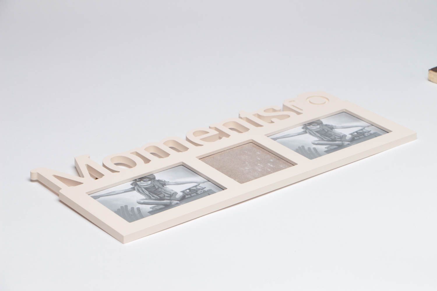 Рамка для фотографий из МДФ ручной работы прямоугольная на три фото светлая фото 4