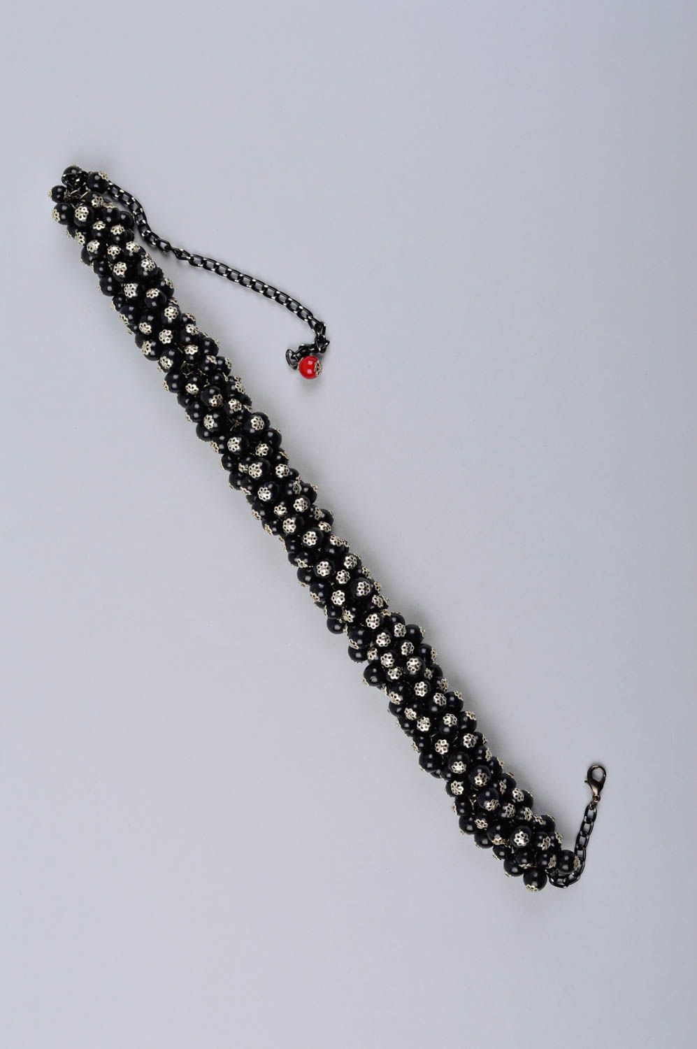 Collier noir Bijou fait main perles noires en plastique Accessoire femme photo 5