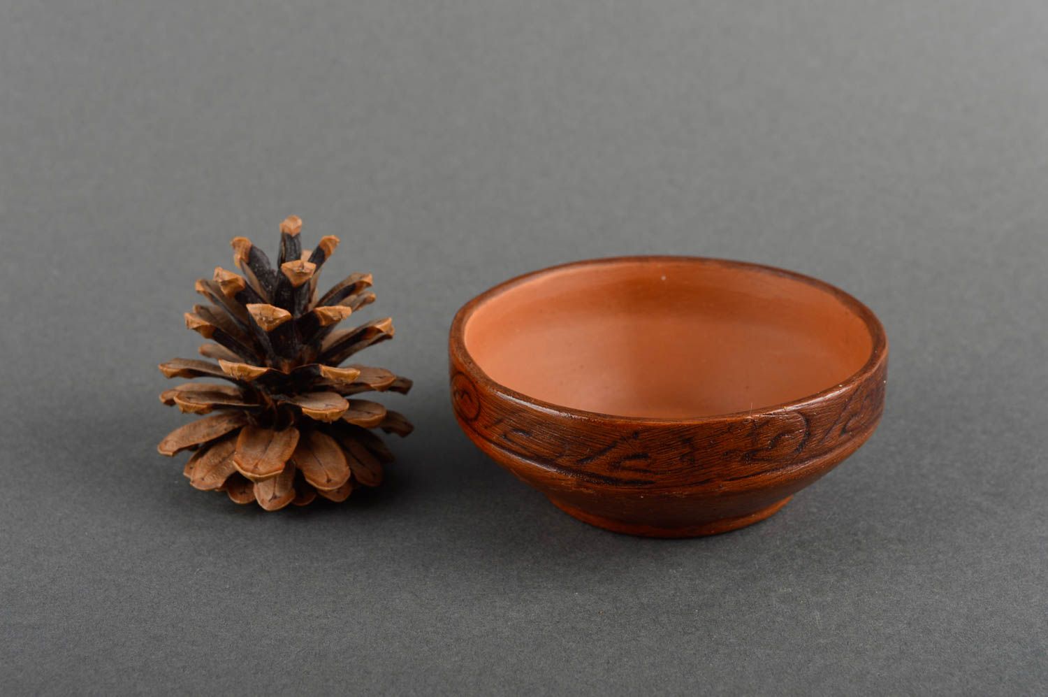 Handgemachte Keramik Schale Schüssel aus Ton Keramik Geschirr klein braun foto 1