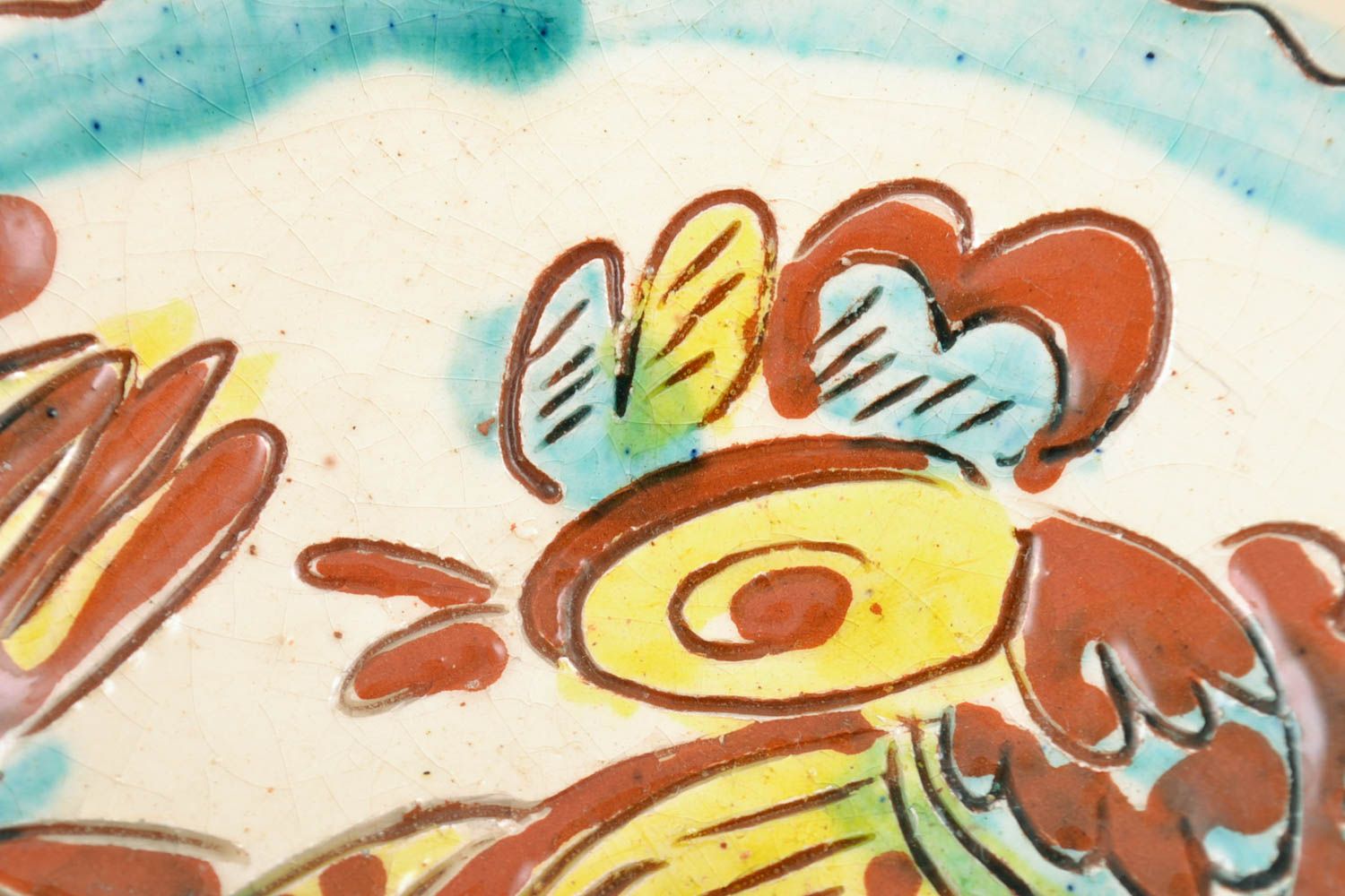 Керамическая тарелка расписанная глазурью декоративная ручной работы глубокая фото 3