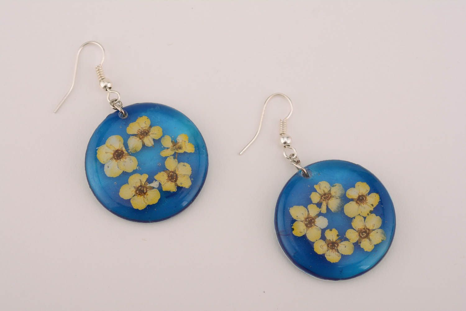 Round blue earrings photo 5