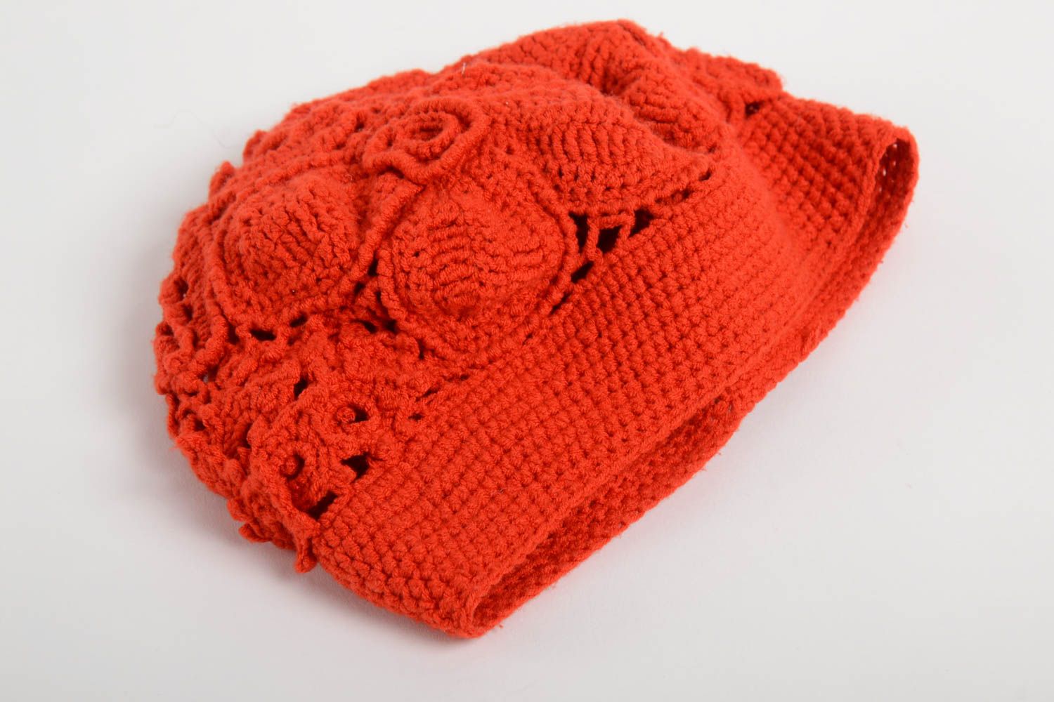 Cappello fatto a mano cappello a maglia da donna in colore rosso traforato
 foto 5